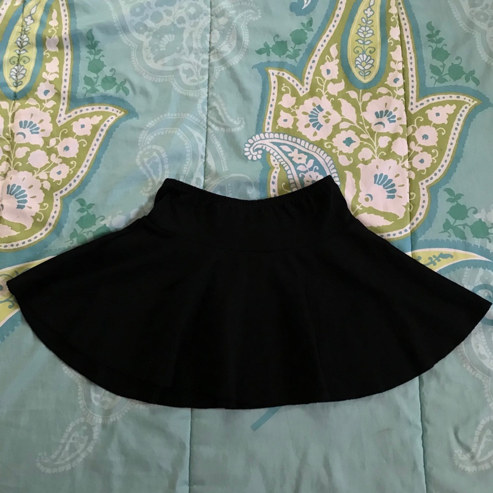 🦋American Apparel mini circle skirt